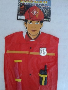 costume-dress-up-fireman